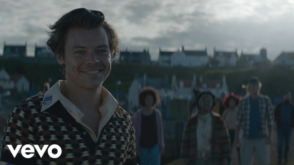 Harry Styles estrena su nuevo video 'Adore You'