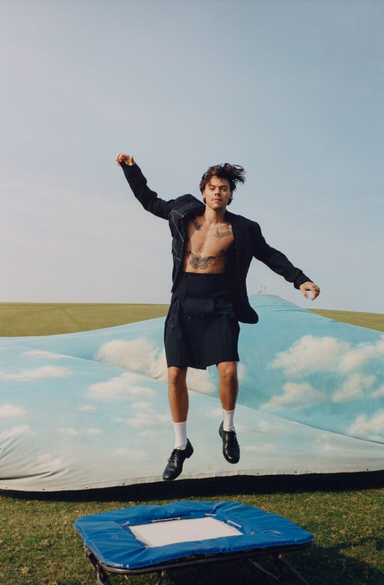 Harry Styles es la nueva portada de Vogue