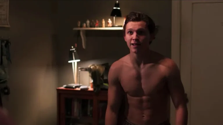 Las fotos filtradas de Tom Holland totalmende desnudo