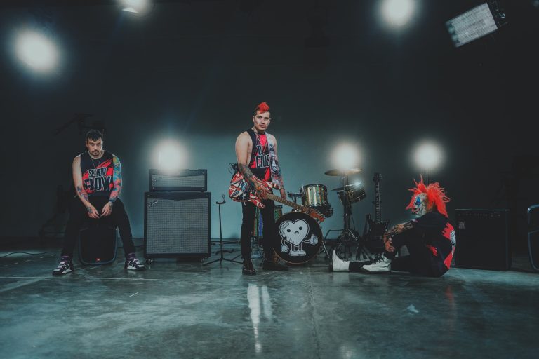 Apolo 7 estrena “Todo me habla de ti”: Nueva etapa entre pop rock y texturas electrónicas